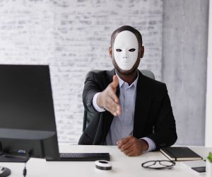 What Are Ponzi Schemes? Protect your money from Scams